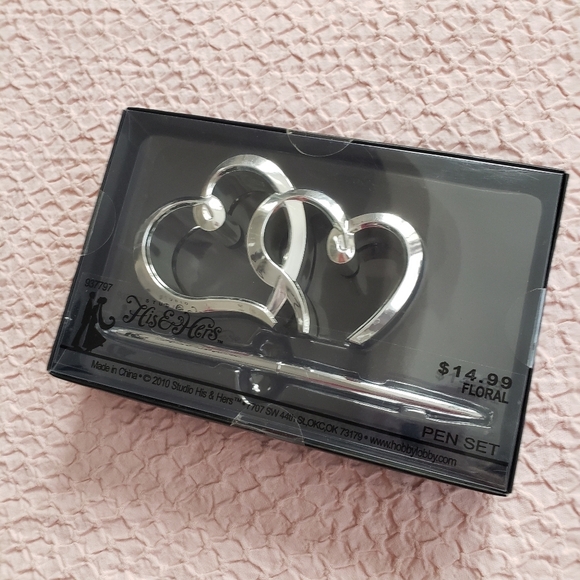 His&Hers Studio Wedding Pen set - Picture 1 of 6